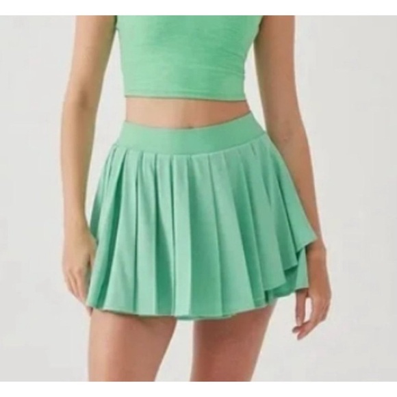 Outdoor Voices Ace Skort Tennis Skirt Pickleball Shorts Activewear NWT Sz M - Picture 1 of 14